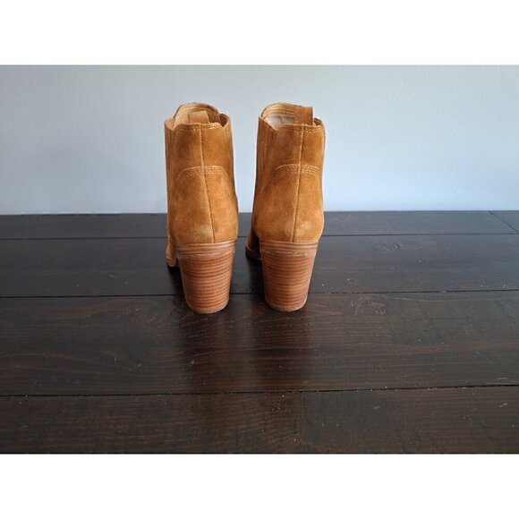 Marc Fisher LTD Gadri Suede Leather Bootie in Natural/NWOB, Sz. 6M - Picture 6 of 9